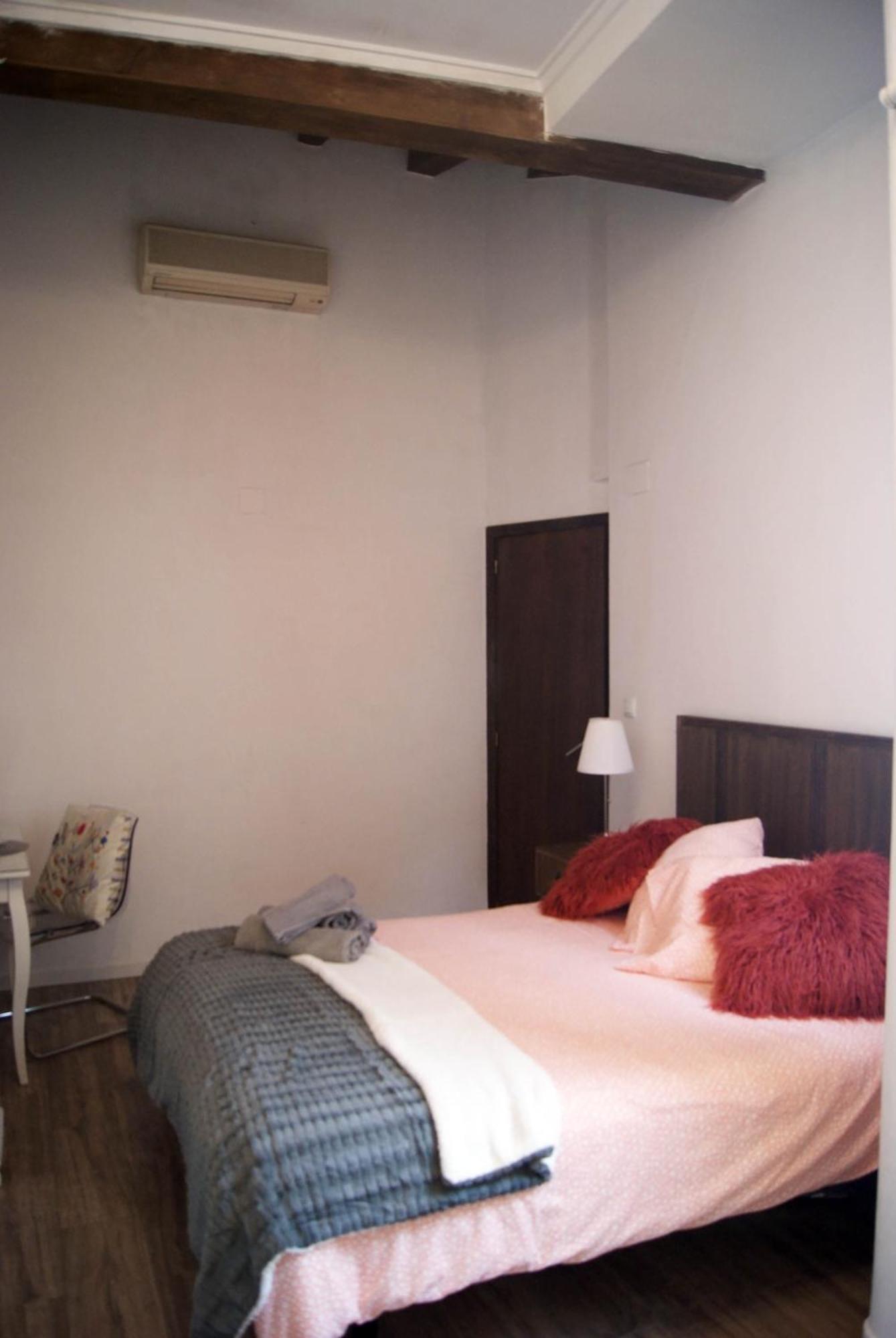 Apartamentos Centricos Barrio Del Carmen Валенсия Экстерьер фото