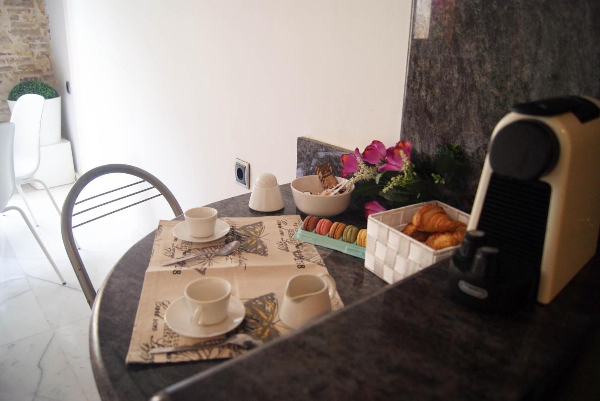Apartamentos Centricos Barrio Del Carmen Валенсия Экстерьер фото
